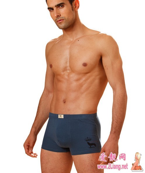 <em>男士内裤</em>的<em>正确穿法</em>,给私处提供最好的保护_爱